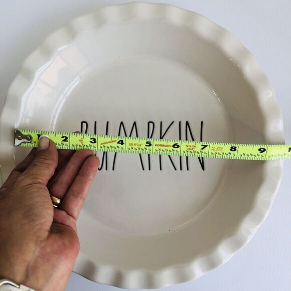 Rae Dunn“PUMPKIN” Pie Plate Fluted Baking Dish - AUTHENTIC - Picture 6 of 6